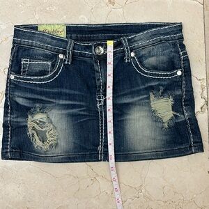 MACHINE Denim Mini Skirt Distressed 💋Sz: 28 💋Medium